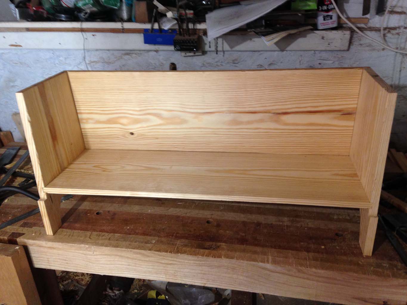 Six board chest